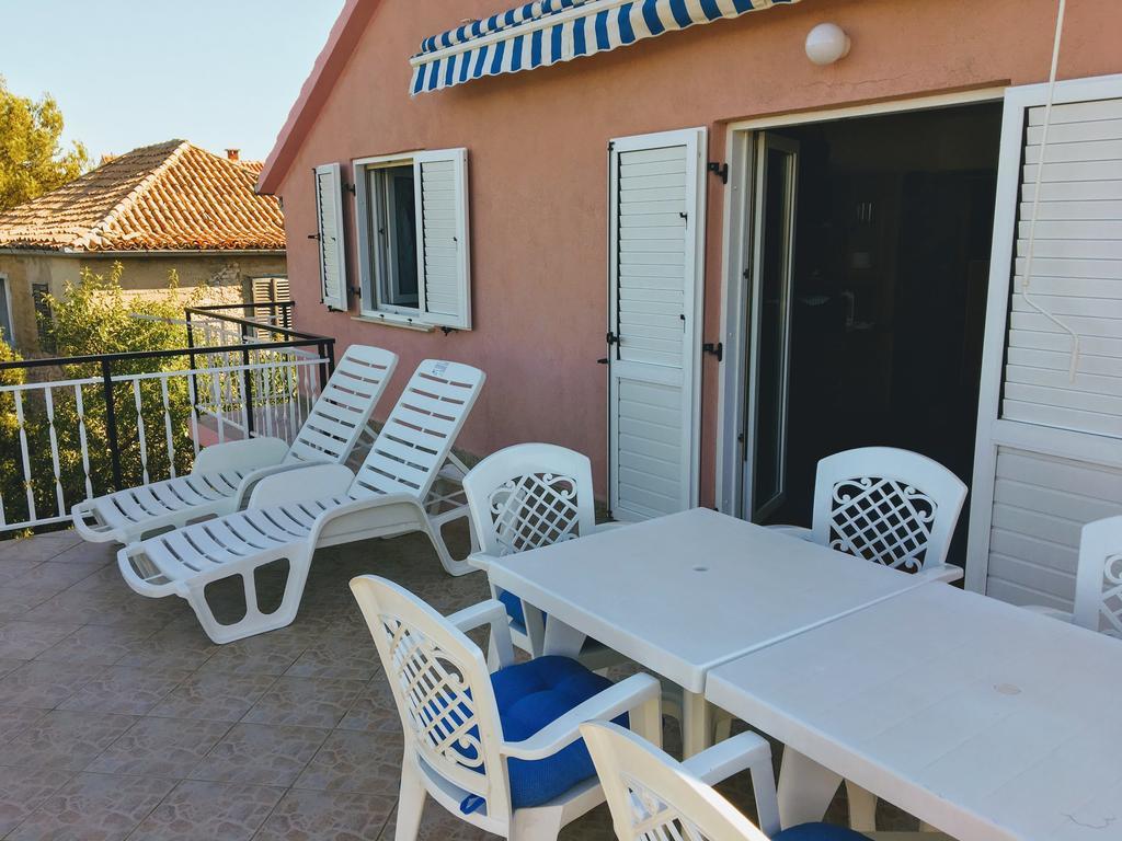 Apartment Grubelic Prvic Sepurine Exterior photo